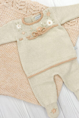 Conjunto de batita y pelele modelo Aruba