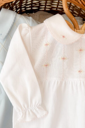 Enterito PIMA Smock Cuello Bordado