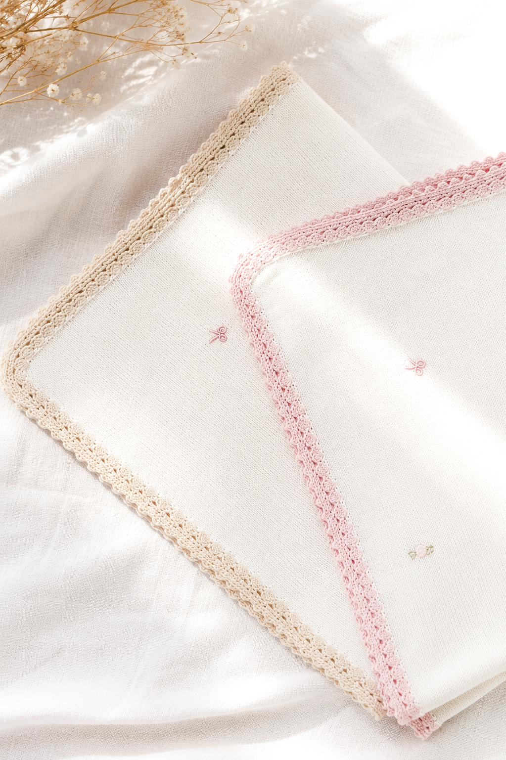 Rebozo tejido en Alpaca Bordado Lazo